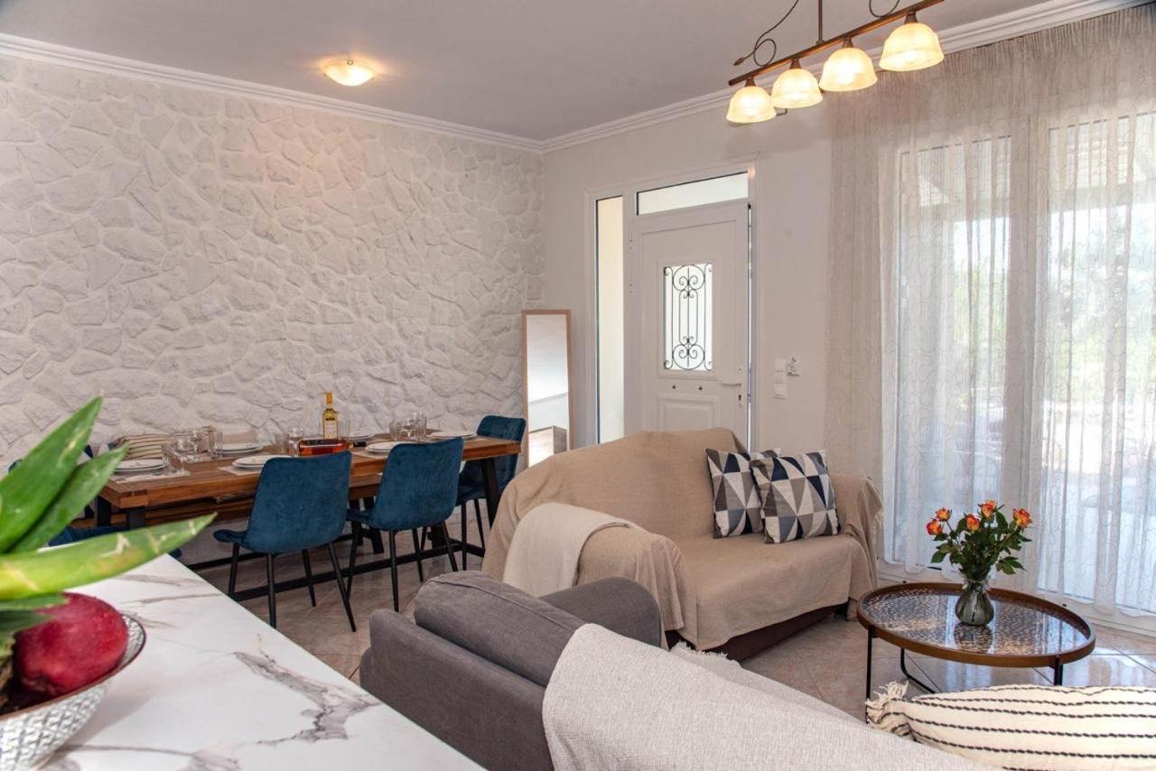 Lydia'S Apartments Marmaron  Luaran gambar